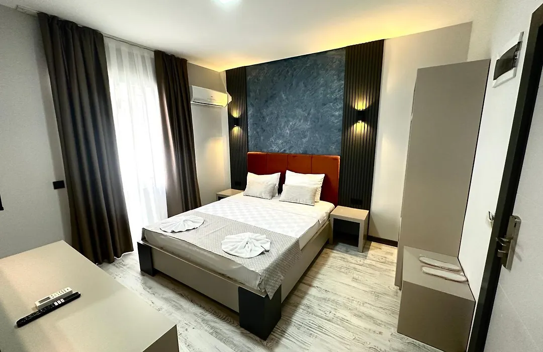 Ale Park Hotel Apartments-1